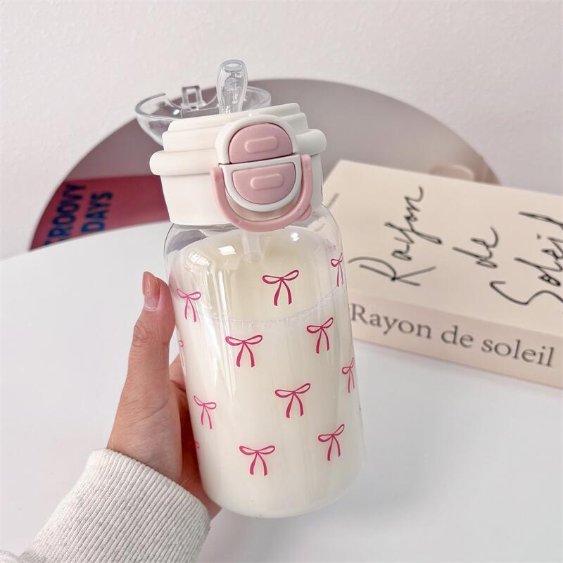 Urocza butelka na wodę ze słom – Sports Equipment 8 Year Old recenzja i cena